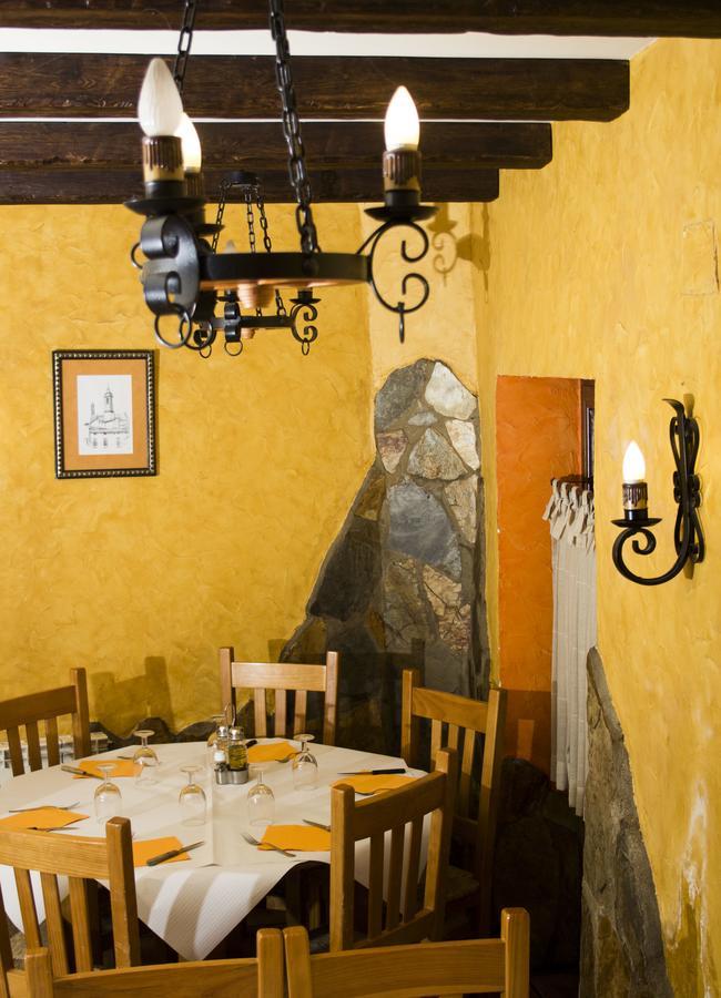 Hostal El Bodegon Ateca Exteriör bild